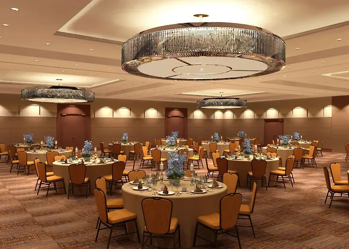 Doubletree By Hilton Chicago -