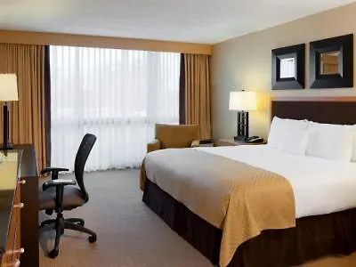 Doubletree By Hilton Chicago - Hotel 4*