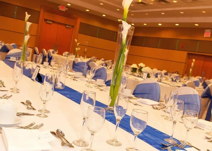 Hotel Doubletree By Hilton Chicago - 4*
