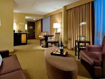Doubletree By Hilton Chicago -